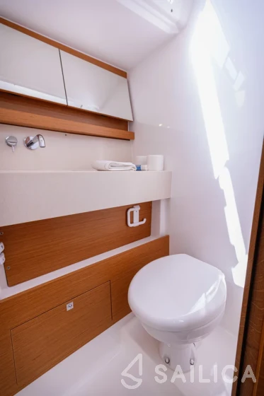 Dufour 470 - Yacht Charter Sailica