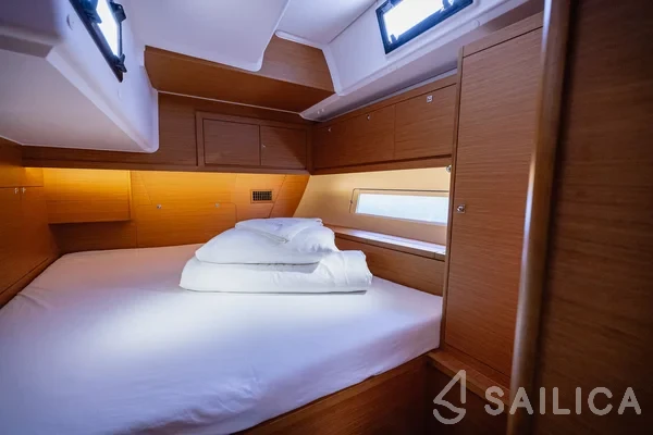 Dufour 470 - Yacht Charter Sailica