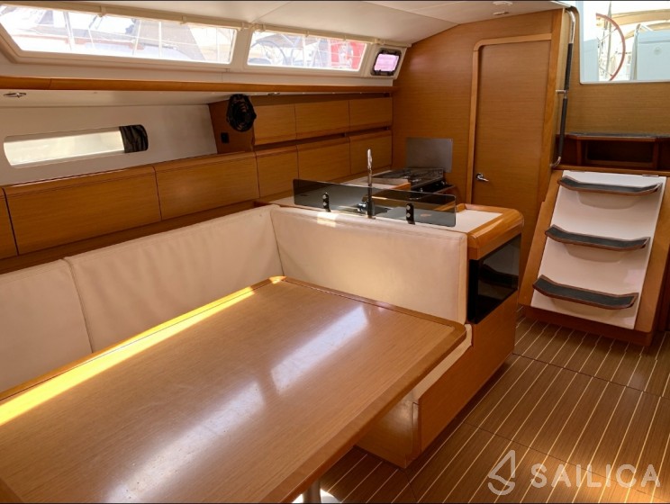 Sun Odyssey 439 - Yacht Charter Sailica