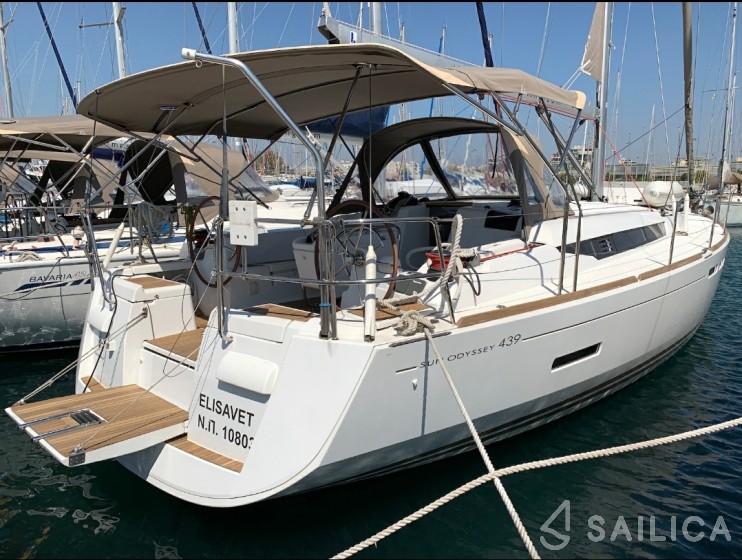 Sun Odyssey 439 - Yacht Charter Sailica