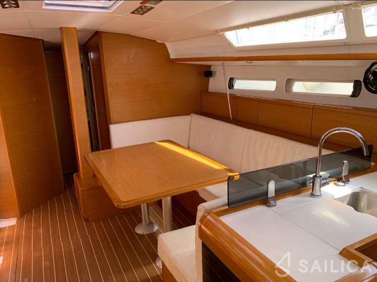 Sun Odyssey 439 - Yacht Charter Sailica