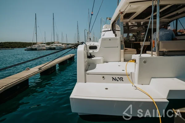 Bali Catspace - Yacht Charter Sailica