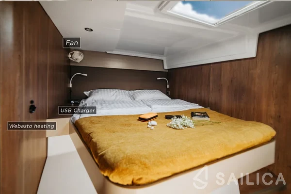 Bali Catspace - Yacht Charter Sailica