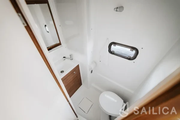 Bali Catspace - Yacht Charter Sailica