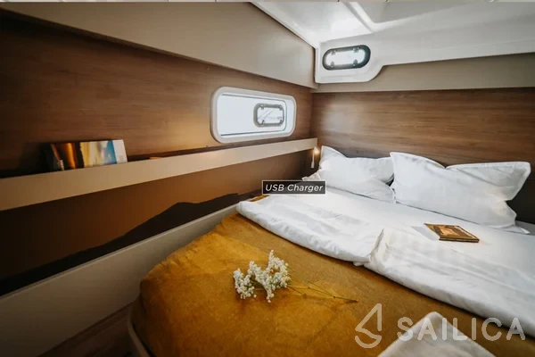 Bali Catspace - Yacht Charter Sailica