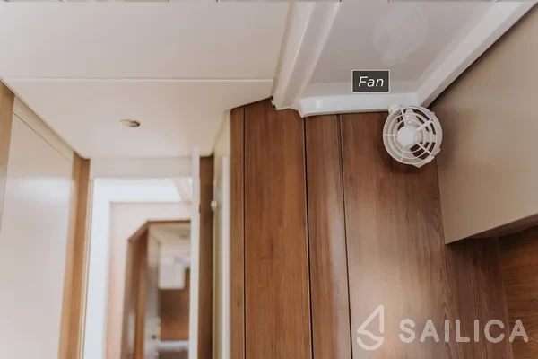 Bali Catspace - Yacht Charter Sailica