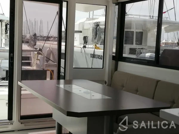 Bali Catspace - Yacht Charter Sailica