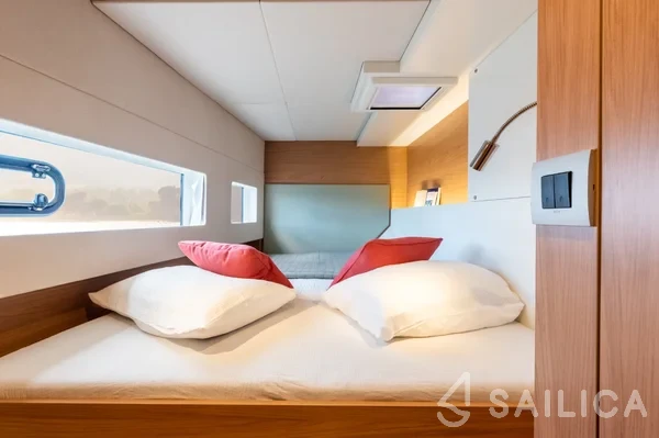 Bali Catsmart - Yacht Charter Sailica