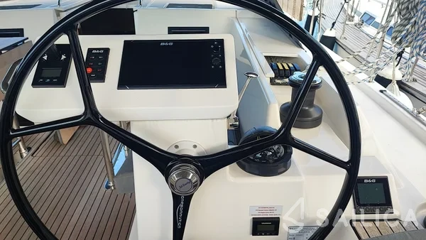 Bavaria C45 - Photo #80 Bavaria C45 - Yacht Charter Sailica