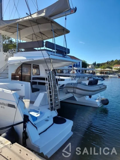 Nautitech 46 Fly - Yacht Charter Sailica
