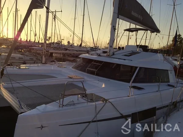 Nautitech 46 Fly - Yacht Charter Sailica