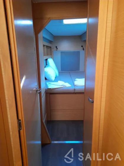 Nautitech 46 Fly - Yacht Charter Sailica