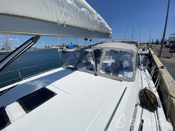 Oceanis 46.1 - Yacht Charter Sailica