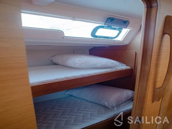 Dufour 430 - Yacht Charter Sailica