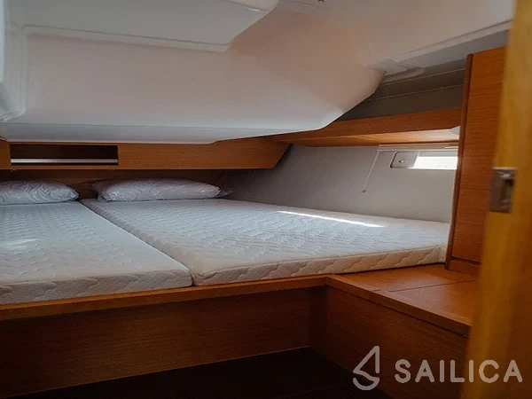 Dufour 430 - Yacht Charter Sailica