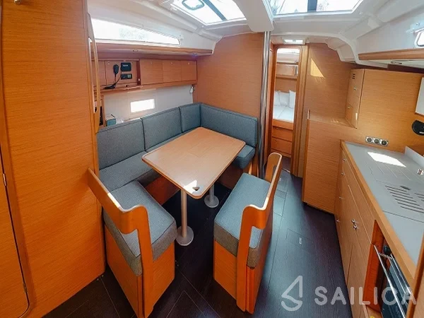 Dufour 430 - Yacht Charter Sailica