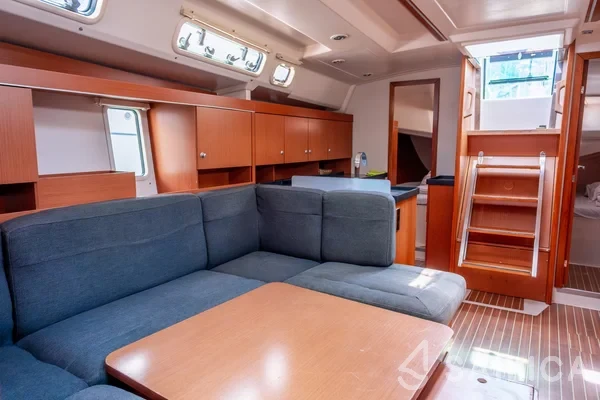 Hanse 445 - Yacht Charter Sailica
