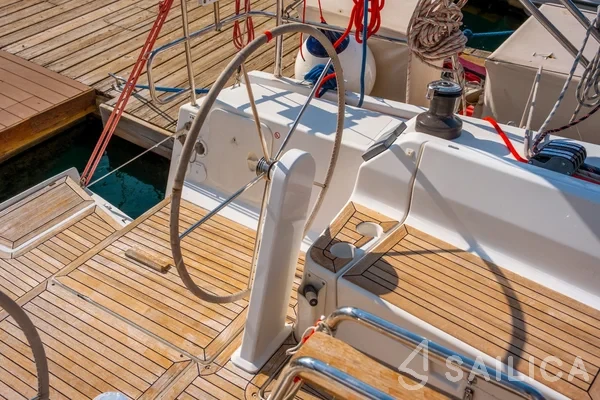 Hanse 445 - Yacht Charter Sailica