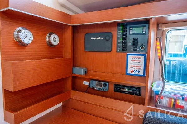 Hanse 445 - Yacht Charter Sailica