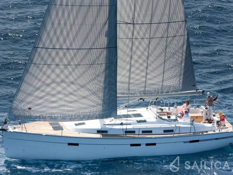 Bavaria 45 Cruiser - Yacht Charter Sailica