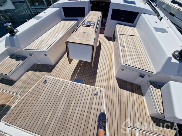 Dufour 470 - Yacht Charter Sailica