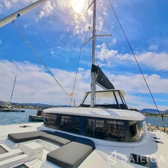 Lagoon 46  - Yacht Charter Sailica