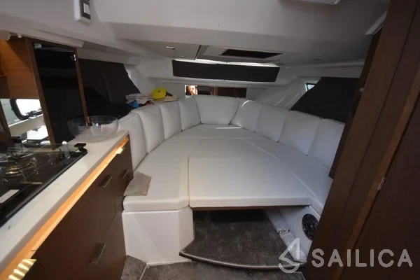 Cap Camarat 10.5 WA - Yacht Charter Sailica