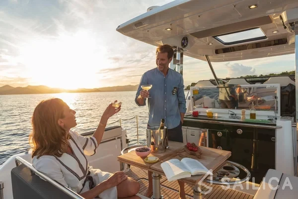 Cap Camarat 10.5 WA - Yacht Charter Sailica