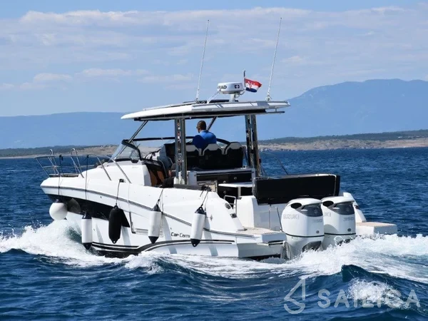 Cap Camarat 10.5 WA - Yacht Charter Sailica