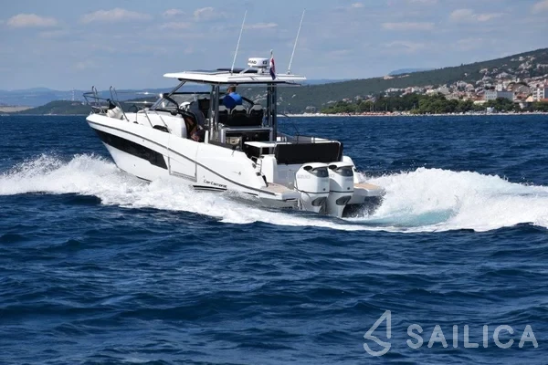 Cap Camarat 10.5 WA - Yacht Charter Sailica