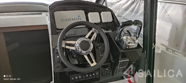 Merry Fisher 895 - Yacht Charter Sailica