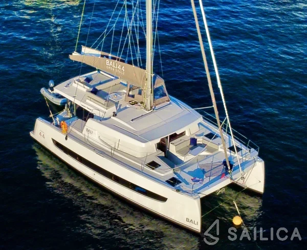 Bali 4.4 - Yacht Charter Sailica