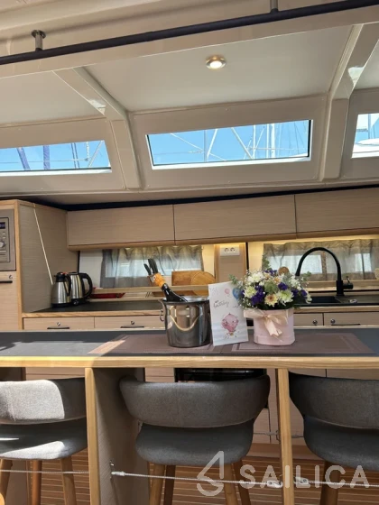 D&D Kufner 54 - Yacht Charter Sailica