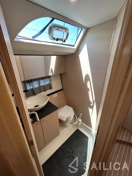 D&D Kufner 54 - Yacht Charter Sailica