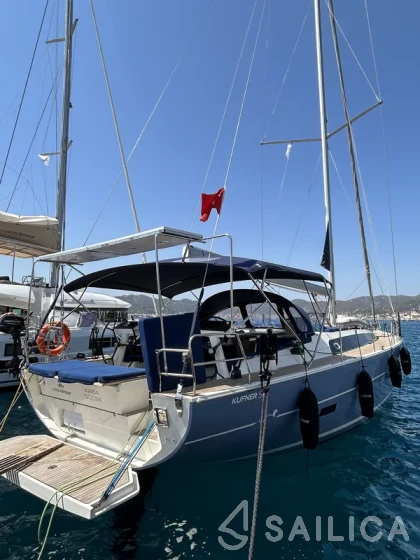 D&D Kufner 54 - Yacht Charter Sailica