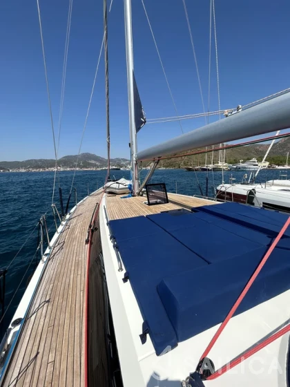 D&D Kufner 54 - Yacht Charter Sailica