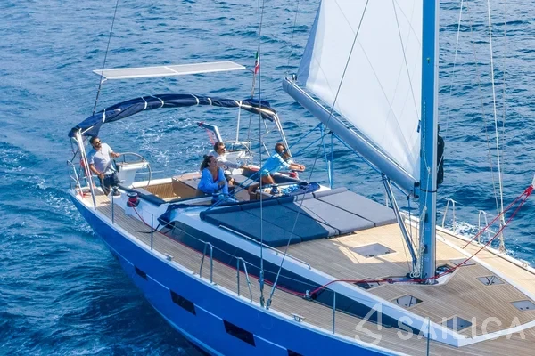 D&D Kufner 54 - Yacht Charter Sailica