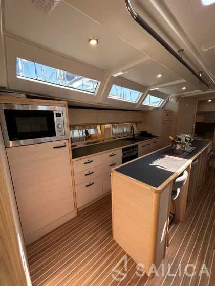 D&D Kufner 54 - Yacht Charter Sailica