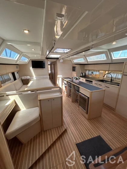D&D Kufner 54 - Yacht Charter Sailica