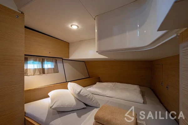 D&D Kufner 54 - Yacht Charter Sailica