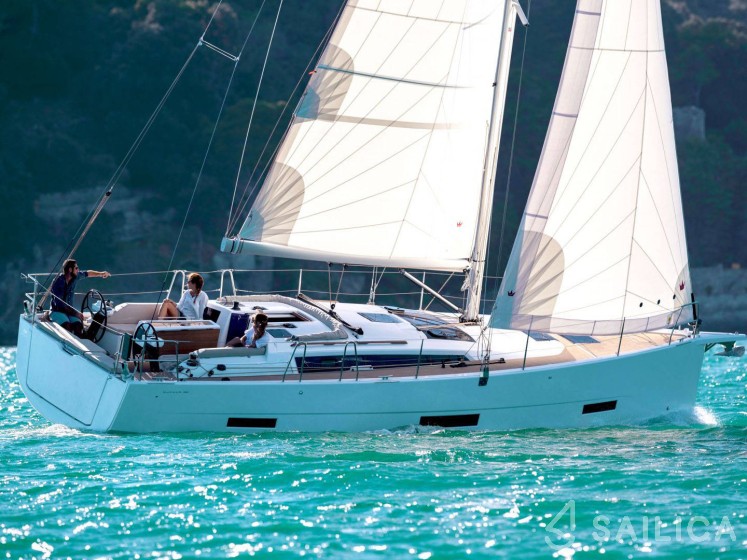 Dufour 390 - Yacht Charter Sailica