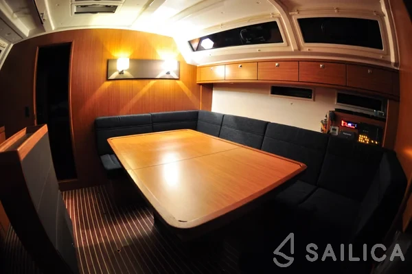 Bavaria 46 Cruiser - Yacht Charter Sailica