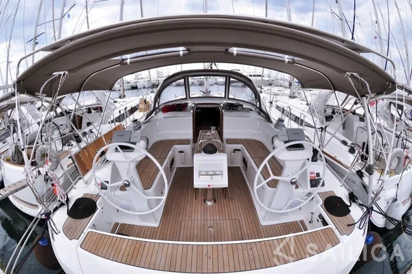 Bavaria 46 Cruiser - Yacht Charter Sailica