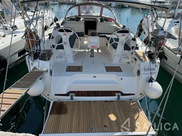 Bavaria 46 Cruiser - Yacht Charter Sailica