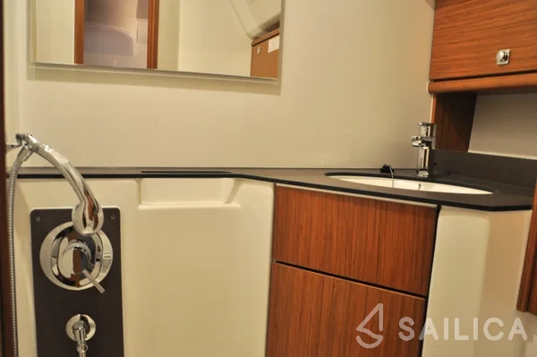 Bavaria 46 Cruiser - Yacht Charter Sailica