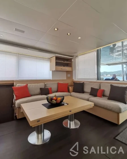 Lagoon 560 S2 - Yacht Charter Sailica