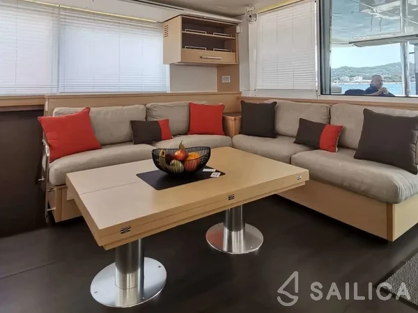 Lagoon 560 S2 - Yacht Charter Sailica