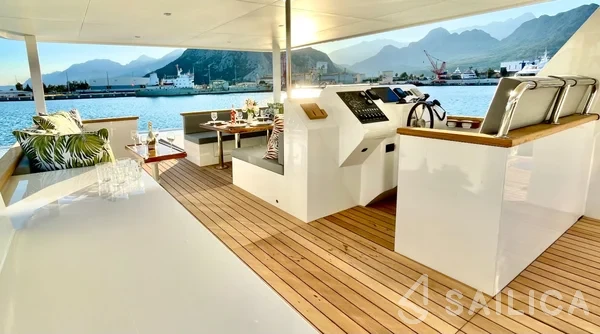 Ocean Beast 65 - Yacht Charter Sailica