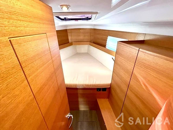 Elan Impression 45.1 - Yacht Charter Sailica