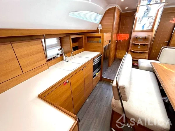Elan Impression 45.1 - Yacht Charter Sailica